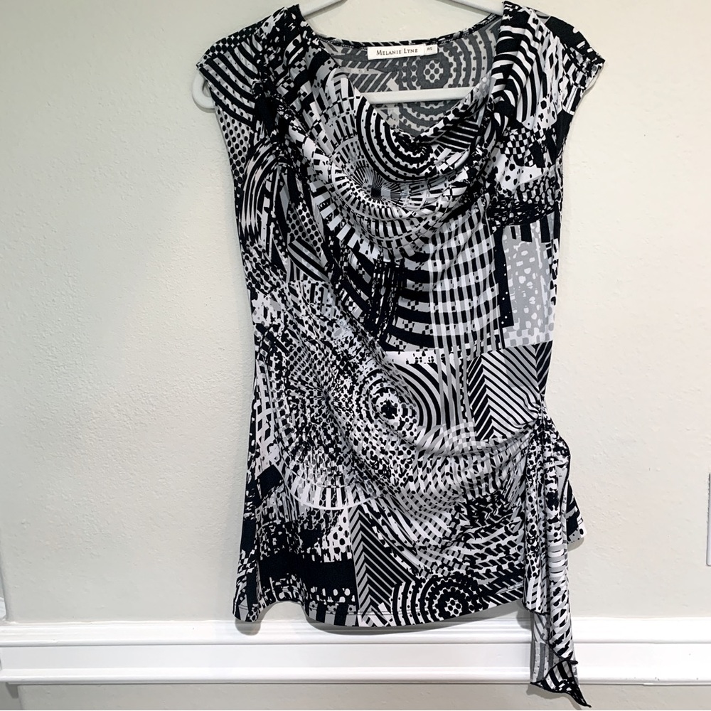 Melanie Lyne Jersey